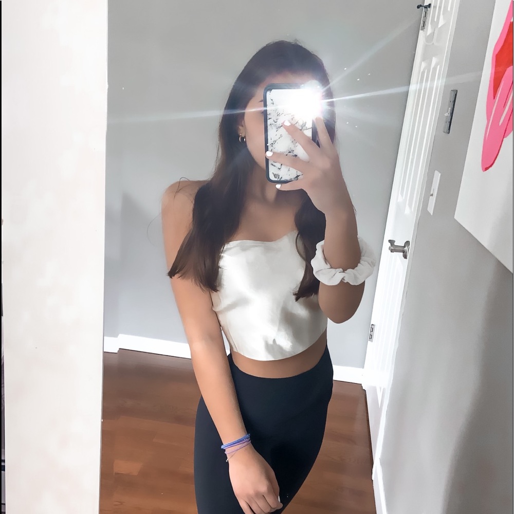 Verge Girl Satin Silk Tube Top